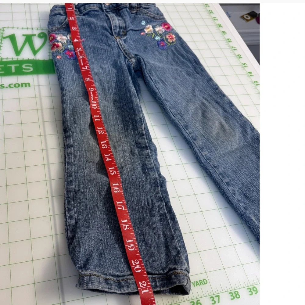 Vintage Skechers retro floral embroidered jeans girls 4T